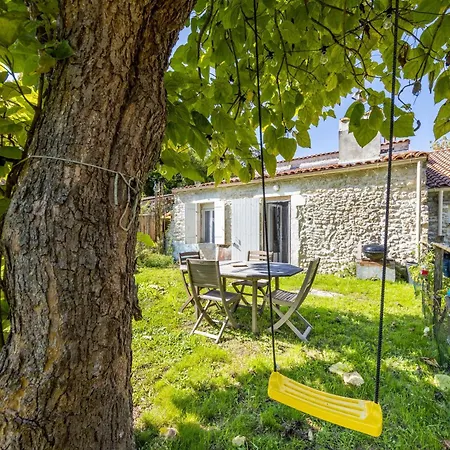 Maison Calme D'amelie Landhaus Saint-Germain-dʼEsteuil