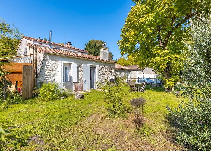 Maison De D'amelie Saint-Germain-dʼEsteuil